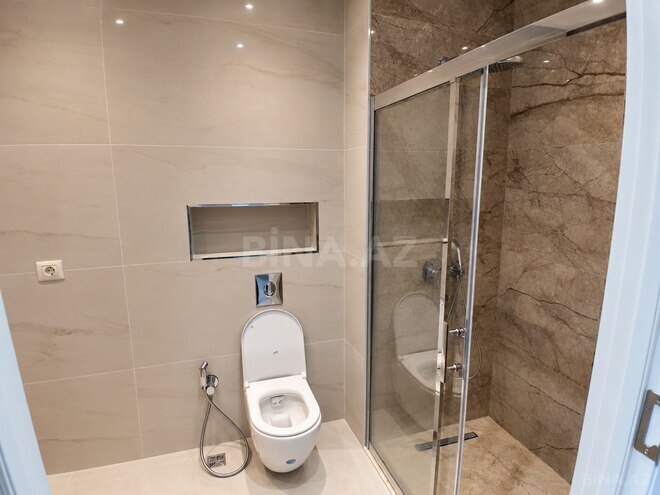 İcarəyə verilir 4 otaqlı yeni tikili 170 m², Bakmil m., photo 24 from 32
