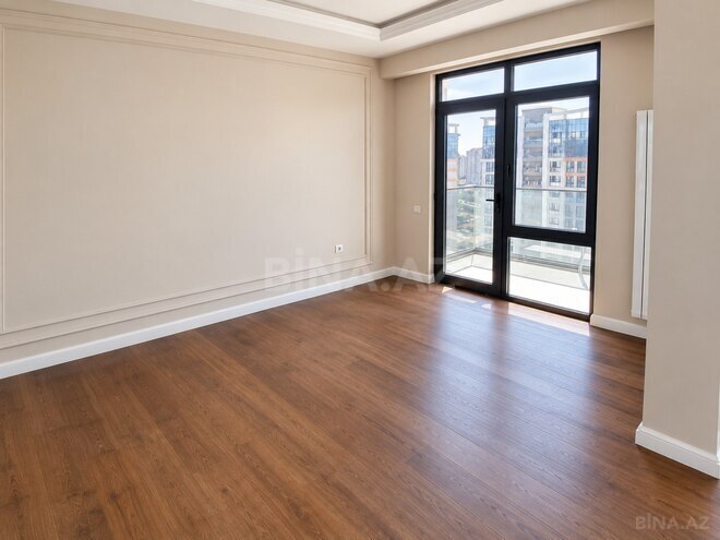 İcarəyə verilir 4 otaqlı yeni tikili 170 m², Bakmil m., photo 11 from 32