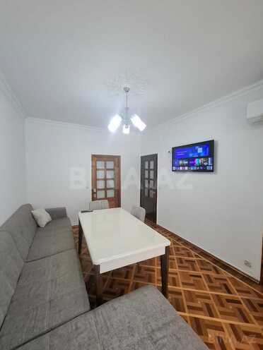 Продаётся 3-комн. вторичка 70 м², м. Мемар Аджеми, photo 1 from 16