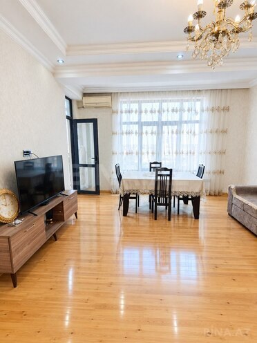 Satılır 3 otaqlı yeni tikili 107 m², Qara Qarayev m., photo 1 from 17