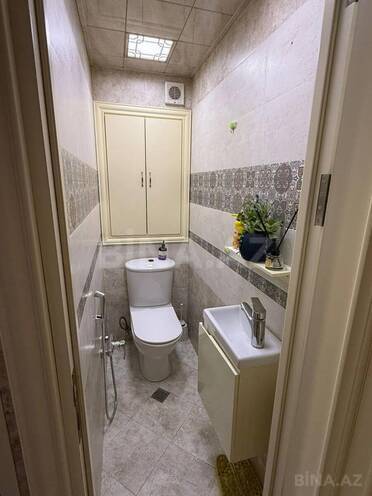 Satılır 3 otaqlı köhnə tikili 70 m², Gənclik m., photo 11 from 18