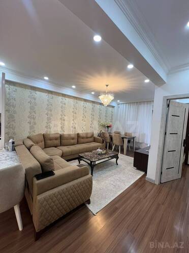 Продаётся 3-комн. новостройка 82 м², пос. Бакиханова, photo 1 from 13