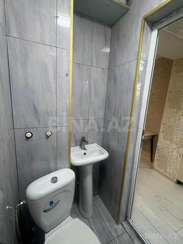 Продаётся 2-комн. вторичка 30 м², м. Кара Караев, photo 10 from 16