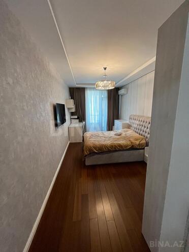 Продаётся 3-комн. новостройка 126 м², Хатаинский р., photo 8 from 19