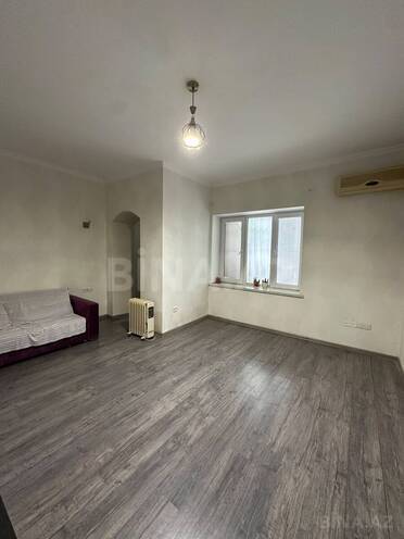 Продается 1-комн. вторичка 42 м², Насиминский  р., photo 6 from 15