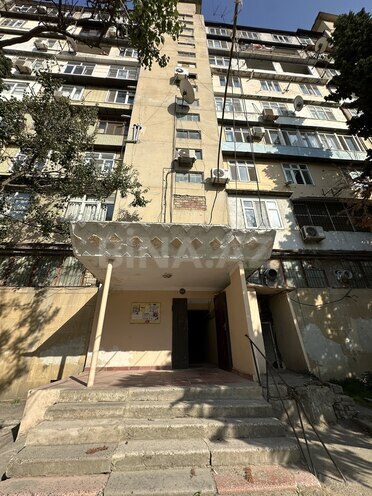 Satılır 5 otaqlı köhnə tikili 120 m², Əhmədli q., photo 6 from 32