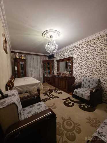 Satılır 4 otaqlı köhnə tikili 85 m², Həzi Aslanov m., photo 1 from 19