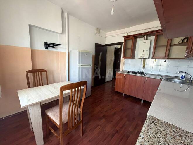 İcarəyə verilir 2 otaqlı köhnə tikili 65 m², 8 Noyabr m., photo 5 from 12