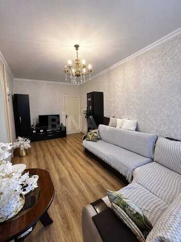 Satılır 2 otaqlı köhnə tikili 70 m², Bakıxanov q., photo 3 from 10