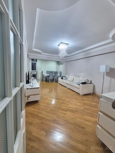 Продается 2-комн. вторичка 70 м², м. Ичеришехер, photo 4 from 13