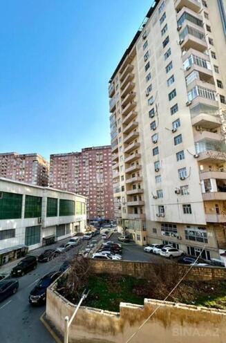 Продаётся 2-комн. вторичка 45 м², м. Иншаатчылар, photo 11 from 15