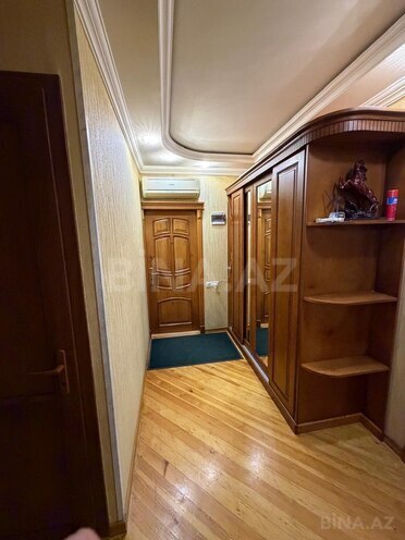 Сдаётся 2-комн. вторичка 70 м², м. Иншаатчылар, photo 5 from 17