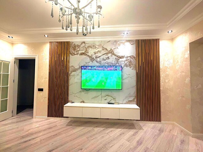 Satılır 3 otaqlı köhnə tikili 85 m², Xalqlar Dostluğu m., photo 1 from 30