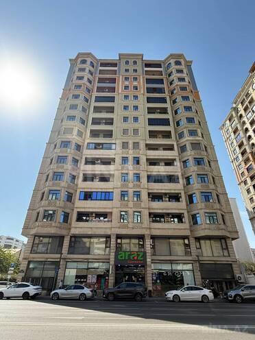 Satılır 3 otaqlı yeni tikili 202 m², Nəsimi r., photo 1 from 24