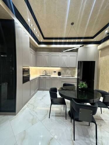 Сдаётся 3-комн. новостройка 145 м², пос. Аг шехер, photo 11 from 16