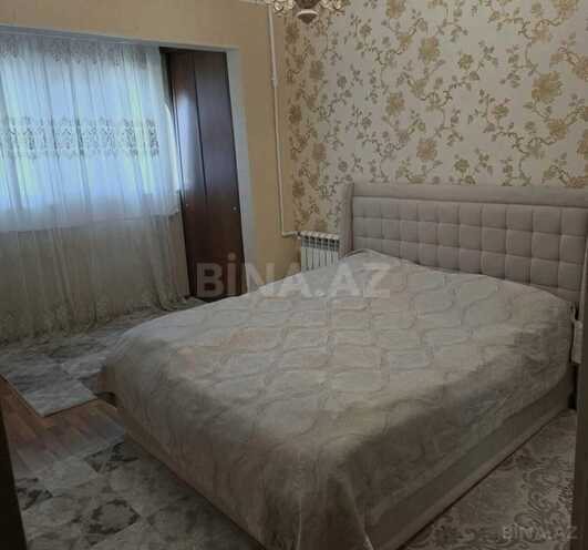 Продаётся 4-комн. вторичка 100 м², пос. Гюнешли, photo 3 from 11