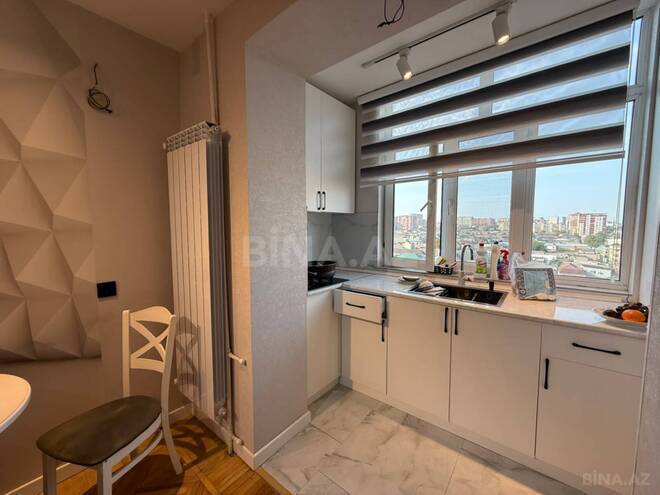Satılır 3 otaqlı köhnə tikili 80 m², İnşaatçılar m., photo 13 from 32