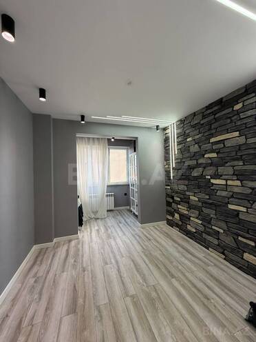 Satılır 3 otaqlı köhnə tikili 80 m², İnşaatçılar m., photo 24 from 32