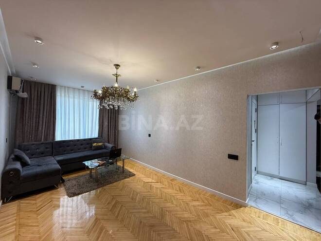 Satılır 3 otaqlı köhnə tikili 80 m², İnşaatçılar m., photo 1 from 32
