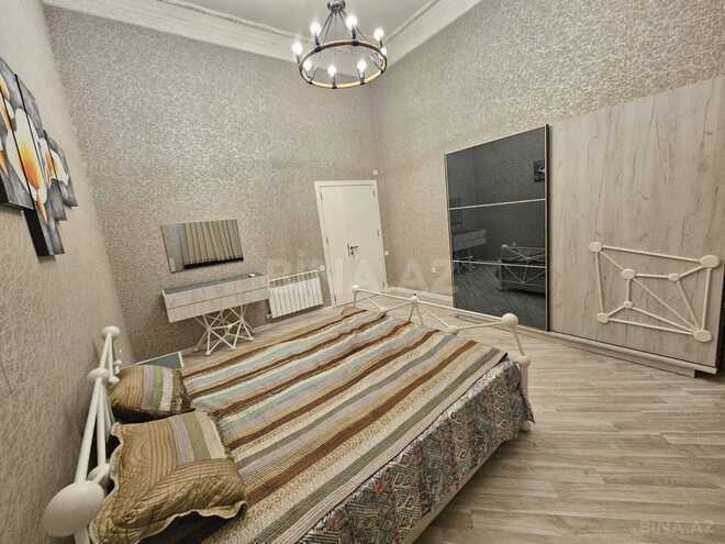 Сдаётся 3-комн. вторичка 102 м², м. Ичеришехер, photo 12 from 24