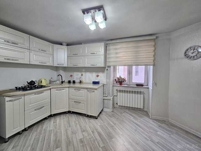 Сдаётся 3-комн. вторичка 102 м², м. Ичеришехер, photo 18 from 24