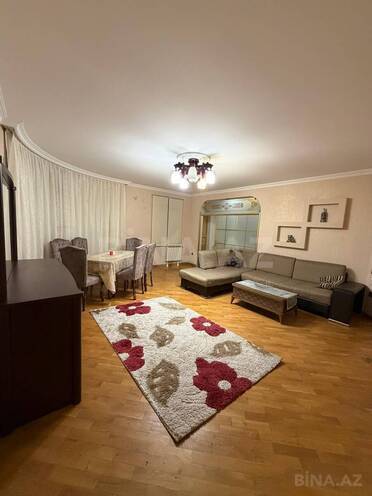 Сдается 2-комн. новостройка 92 м², м. Иншаатчылар, photo 1 from 13