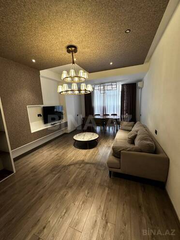 Продаётся 4-комн. новостройка 141 м², м. Иншаатчылар, photo 1 from 24