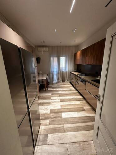 Продаётся 4-комн. новостройка 141 м², м. Иншаатчылар, photo 13 from 24