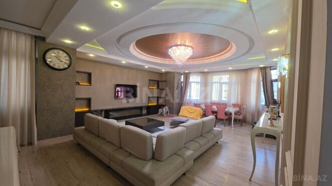 Сдается 3-комн. новостройка 202 м², Насиминский  р., photo 6 from 22