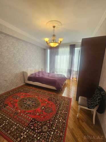 Сдается 3-комн. новостройка 120 м², м. Иншаатчылар, photo 6 from 13