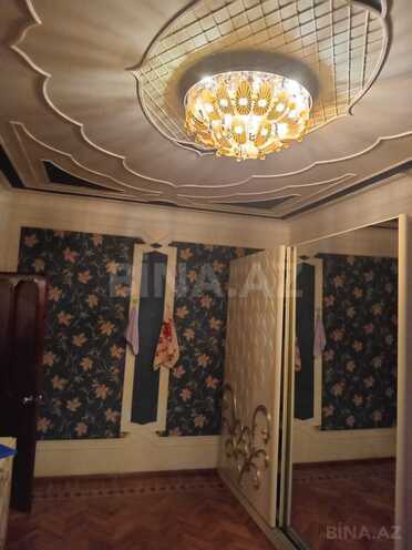 Satılır 5 otaqlı köhnə tikili 120 m², Xalqlar Dostluğu m., photo 18 from 32