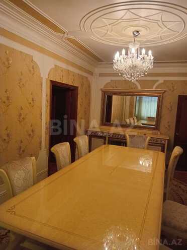 Satılır 5 otaqlı köhnə tikili 120 m², Xalqlar Dostluğu m., photo 6 from 32