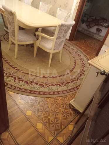 Satılır 5 otaqlı köhnə tikili 120 m², Xalqlar Dostluğu m., photo 13 from 32