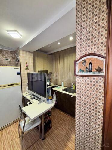 Satılır 4 otaqlı köhnə tikili 110 m², Elmlər Akademiyası m., photo 8 from 13