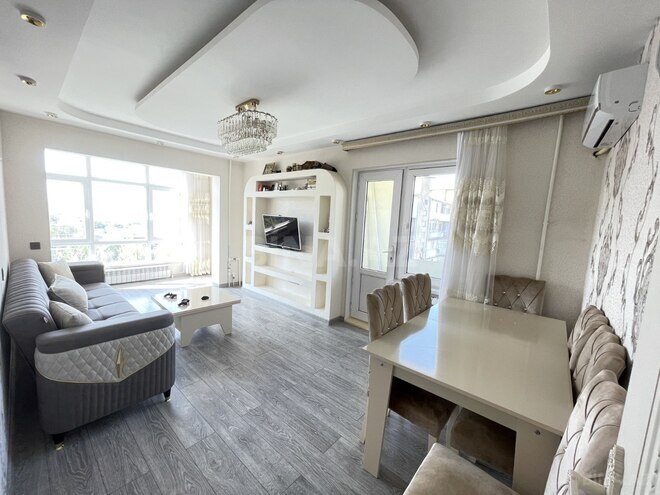 Продаётся 4-комн. вторичка 110 м², м. Халглар Достлугу, photo 17 from 28