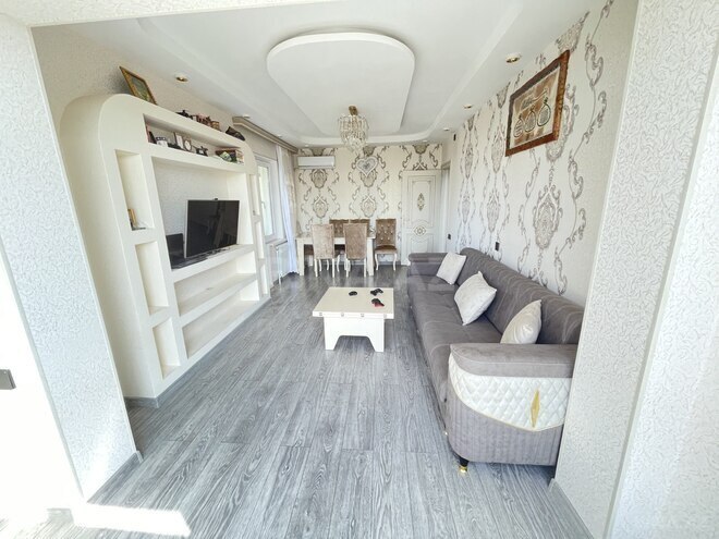 Продаётся 4-комн. вторичка 110 м², м. Халглар Достлугу, photo 1 from 28