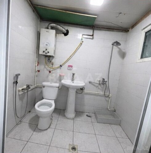Продается 1-комн. вторичка 30 м², м. Нефтчиляр, photo 5 from 6