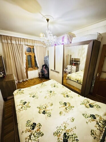Satılır 5 otaqlı köhnə tikili 125 m², Azadlıq Prospekti m., photo 7 from 18