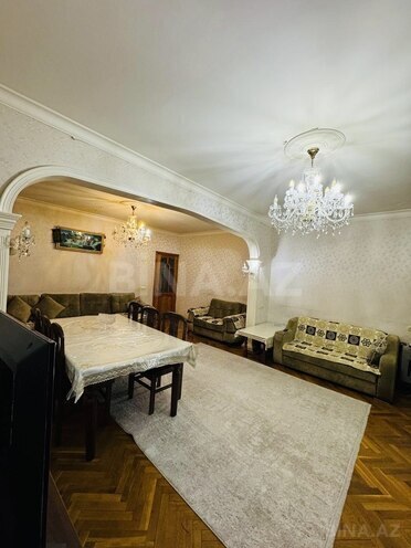 Satılır 5 otaqlı köhnə tikili 125 m², Azadlıq Prospekti m., photo 4 from 18