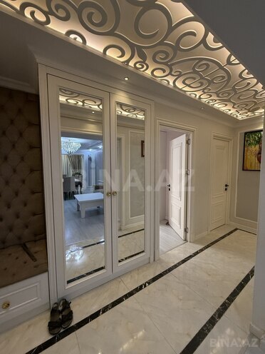 Продается 3-комн. вторичка 100 м², м. Халглар Достлугу, photo 9 from 17