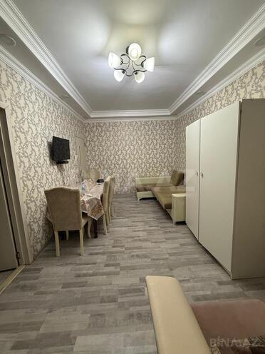 Продаётся 2-комн. вторичка 45 м², м. Мемар Аджеми, photo 1 from 10