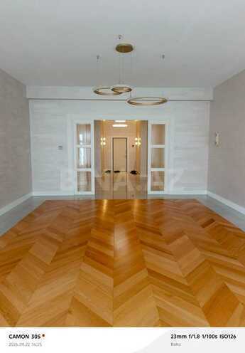 Продается 4-комн. новостройка 216 м², м. Гянджлик, photo 1 from 24