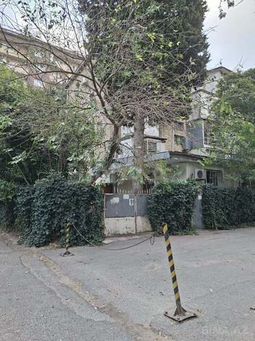Продается 2-комн. вторичка 60 м², м. Элмляр Академиясы, photo 3 from 19
