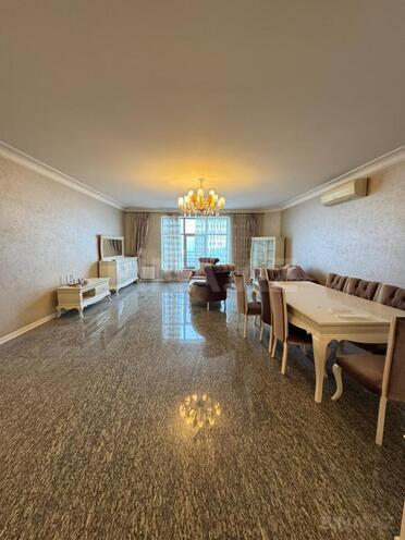 Satılır 3 otaqlı yeni tikili 171 m², Nizami m., photo 5 from 32