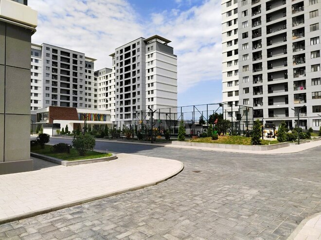 Сдаётся 2-комн. новостройка 50 м², м. Иншаатчылар, photo 1 from 17
