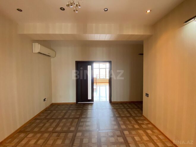 Сдается 3-комн. новостройка 170 м², м. Низами, photo 17 from 20