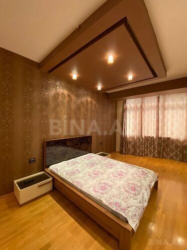 Сдается 3-комн. новостройка 170 м², м. Низами, photo 1 from 20