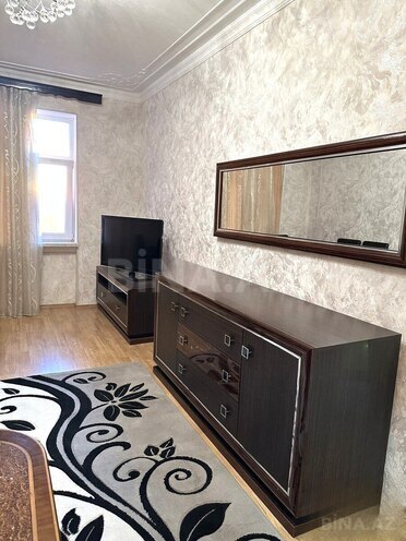 İcarəyə verilir 2 otaqlı köhnə tikili 70 m², Xalqlar Dostluğu m., photo 3 from 14