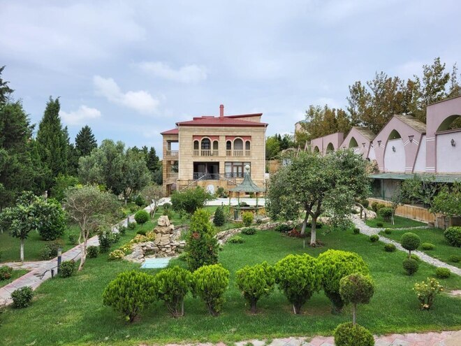 Продаётся 8-комн. дом/дача 650 м², пос. Бадамдар, photo 1 from 21