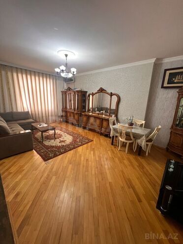 Satılır 2 otaqlı yeni tikili 80 m², 7-ci mikrorayon q., photo 1 from 19